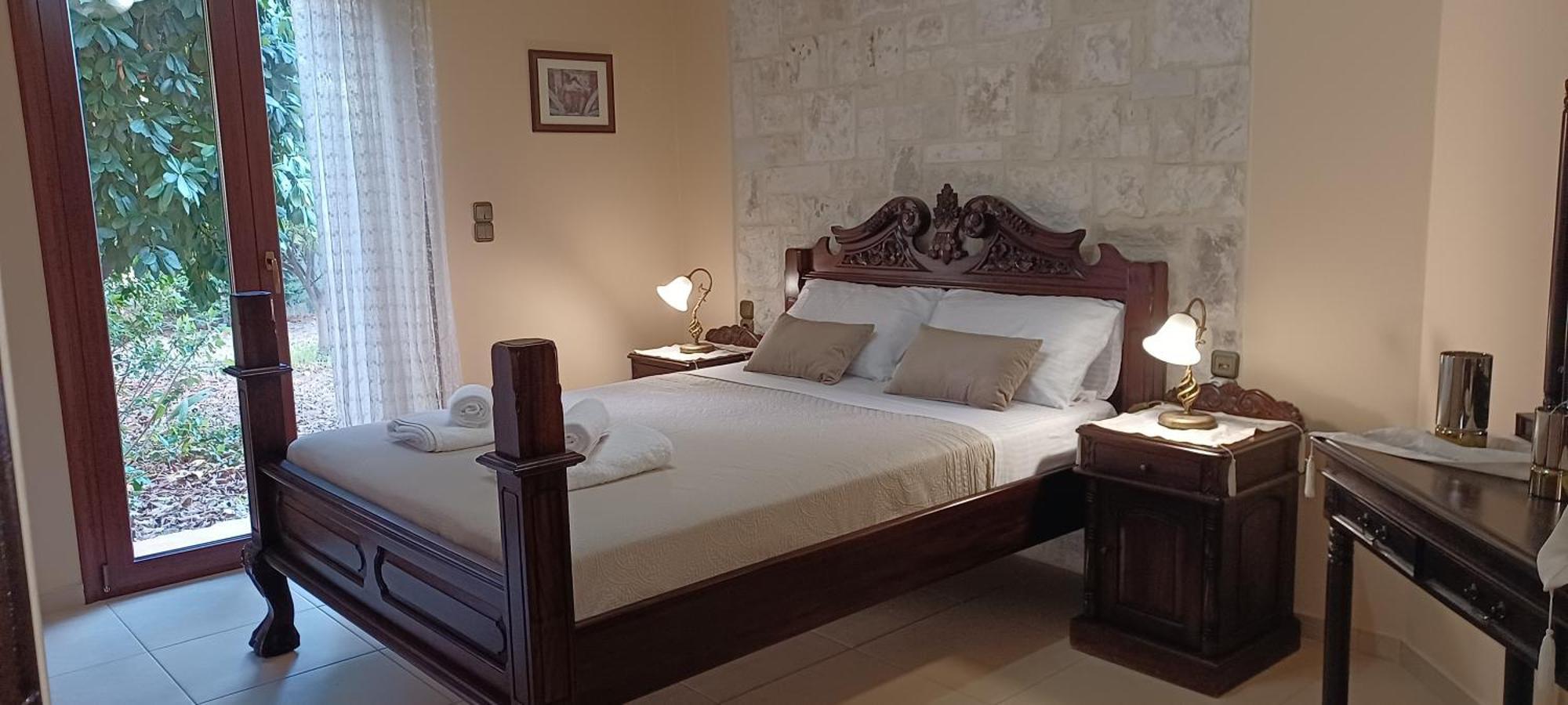 Heraklion Comfy House With Mountain View Exterior photo